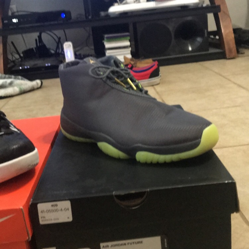 Men’s shoes